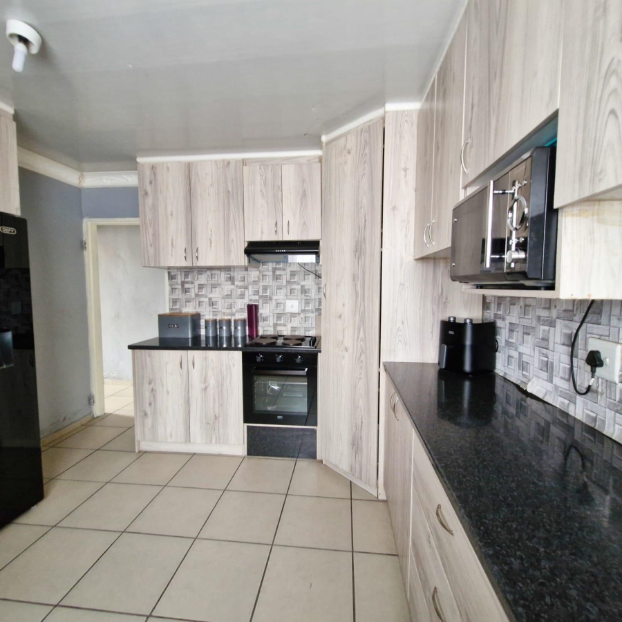 3 Bedroom Property for Sale in Embalenhle Mpumalanga