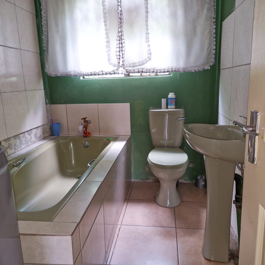 3 Bedroom Property for Sale in Embalenhle Mpumalanga