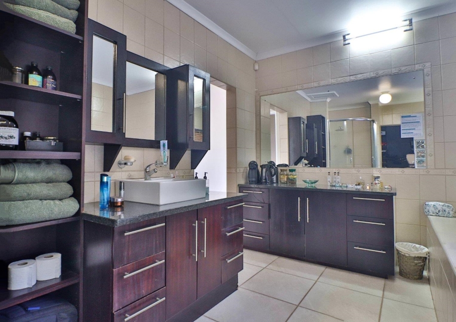 5 Bedroom Property for Sale in Nelspruit Rural Mpumalanga