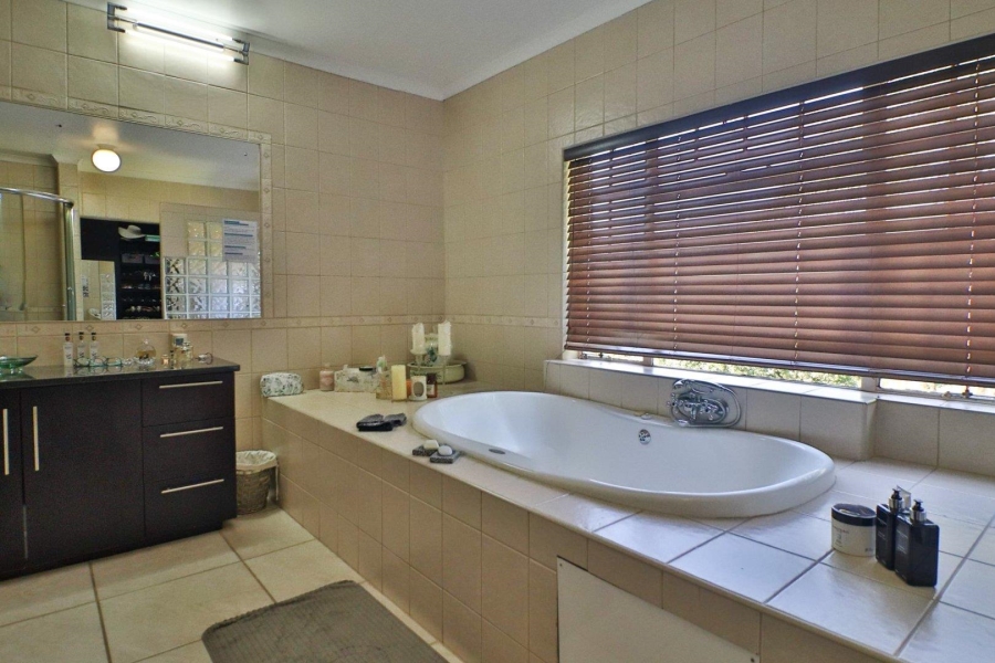 5 Bedroom Property for Sale in Nelspruit Rural Mpumalanga