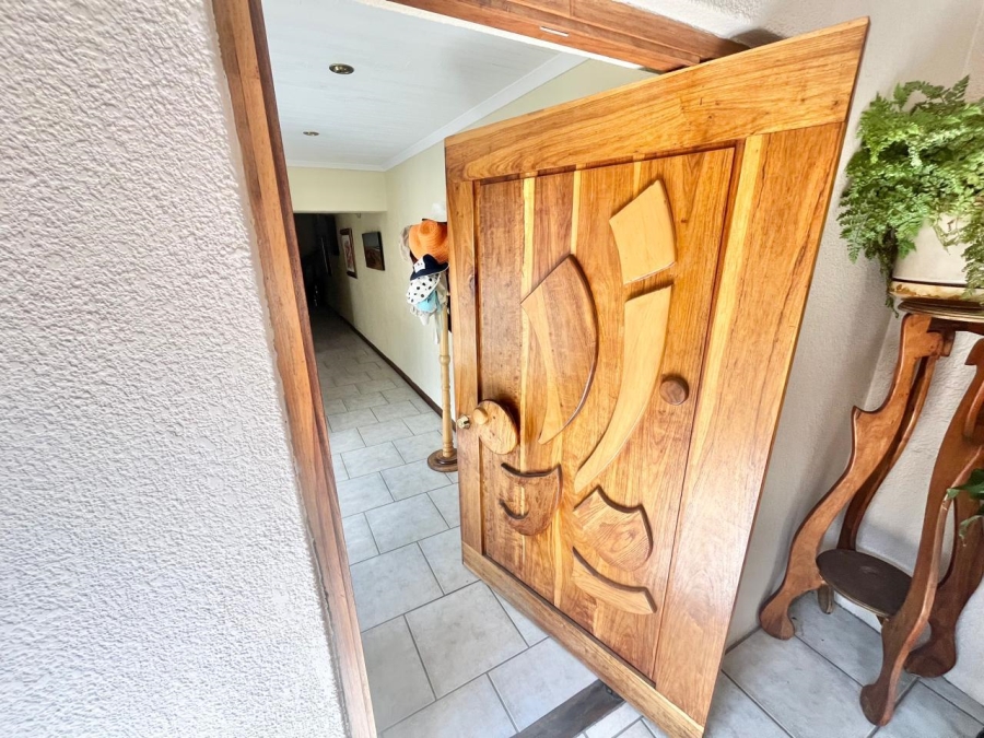 4 Bedroom Property for Sale in Trichardt Mpumalanga