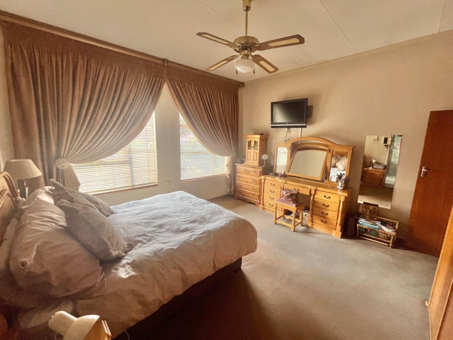 4 Bedroom Property for Sale in Trichardt Mpumalanga