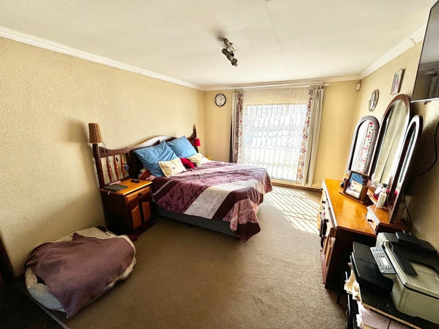 3 Bedroom Property for Sale in Secunda Mpumalanga