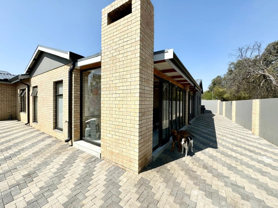 4 Bedroom Property for Sale in Suidheuwel Mpumalanga