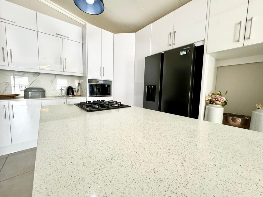 4 Bedroom Property for Sale in Suidheuwel Mpumalanga