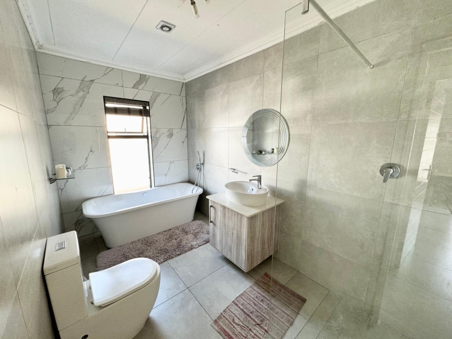 4 Bedroom Property for Sale in Suidheuwel Mpumalanga