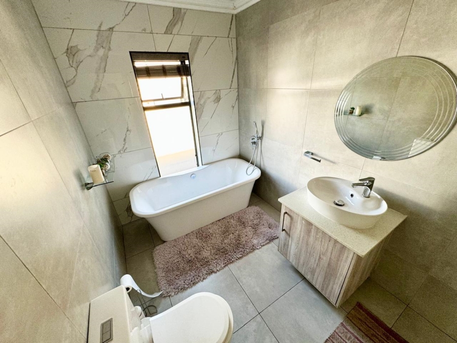 4 Bedroom Property for Sale in Suidheuwel Mpumalanga