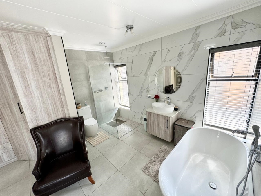 4 Bedroom Property for Sale in Suidheuwel Mpumalanga