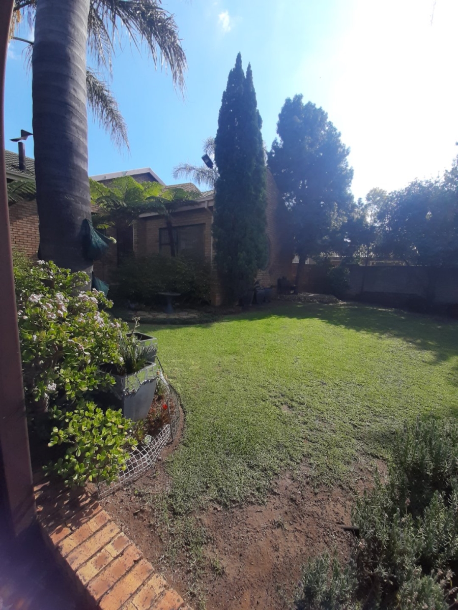 4 Bedroom Property for Sale in Model Park Mpumalanga