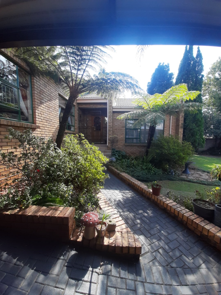 4 Bedroom Property for Sale in Model Park Mpumalanga