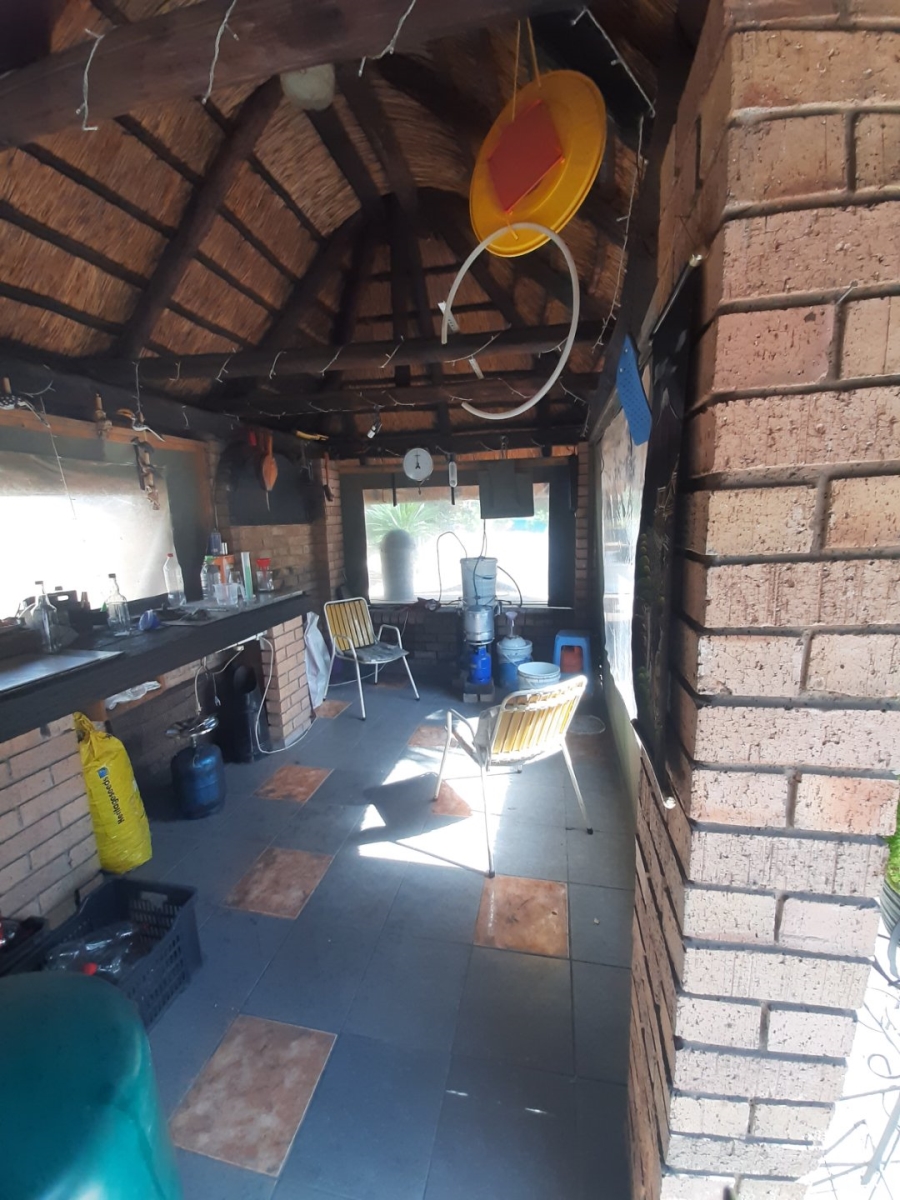 4 Bedroom Property for Sale in Model Park Mpumalanga