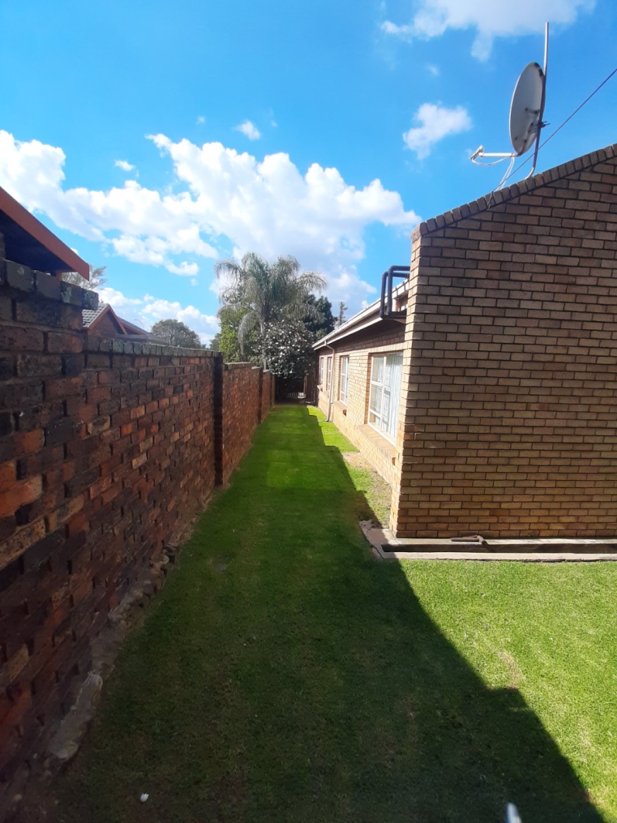 4 Bedroom Property for Sale in Model Park Mpumalanga