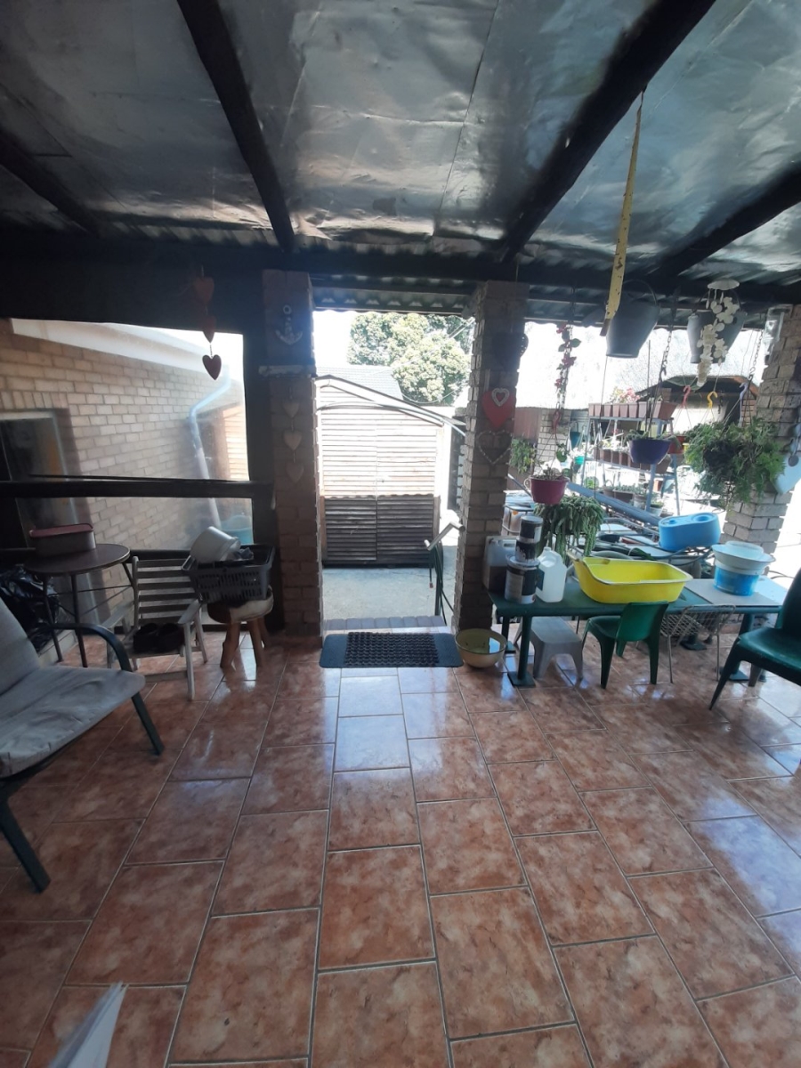 4 Bedroom Property for Sale in Model Park Mpumalanga