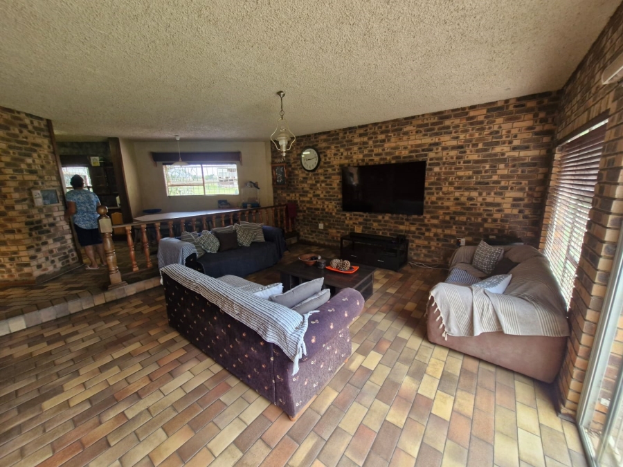 0 Bedroom Property for Sale in Komdraai Mpumalanga