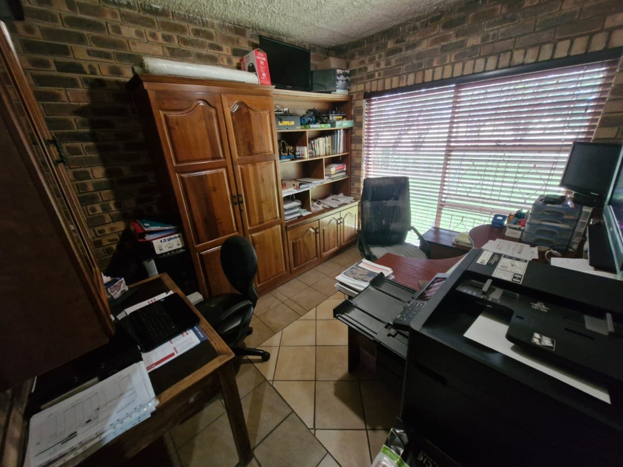 0 Bedroom Property for Sale in Komdraai Mpumalanga