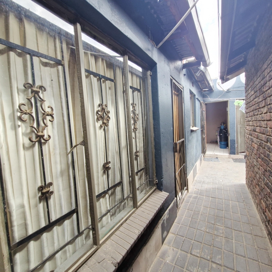 3 Bedroom Property for Sale in Embalenhle Mpumalanga