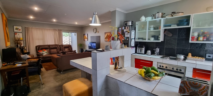 2 Bedroom Property for Sale in Nelspruit Ext 2 Mpumalanga