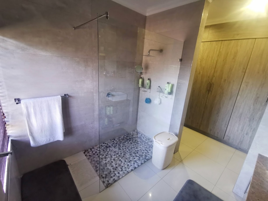 5 Bedroom Property for Sale in Shandon Mpumalanga