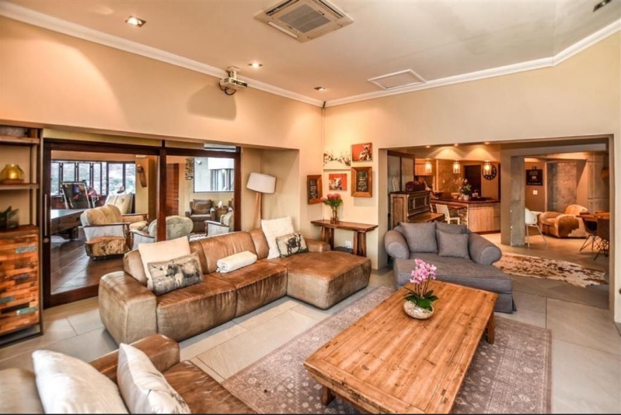 5 Bedroom Property for Sale in Nelspruit Ext 13 Mpumalanga