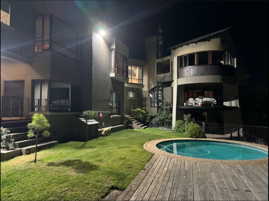 5 Bedroom Property for Sale in Nelspruit Ext 13 Mpumalanga