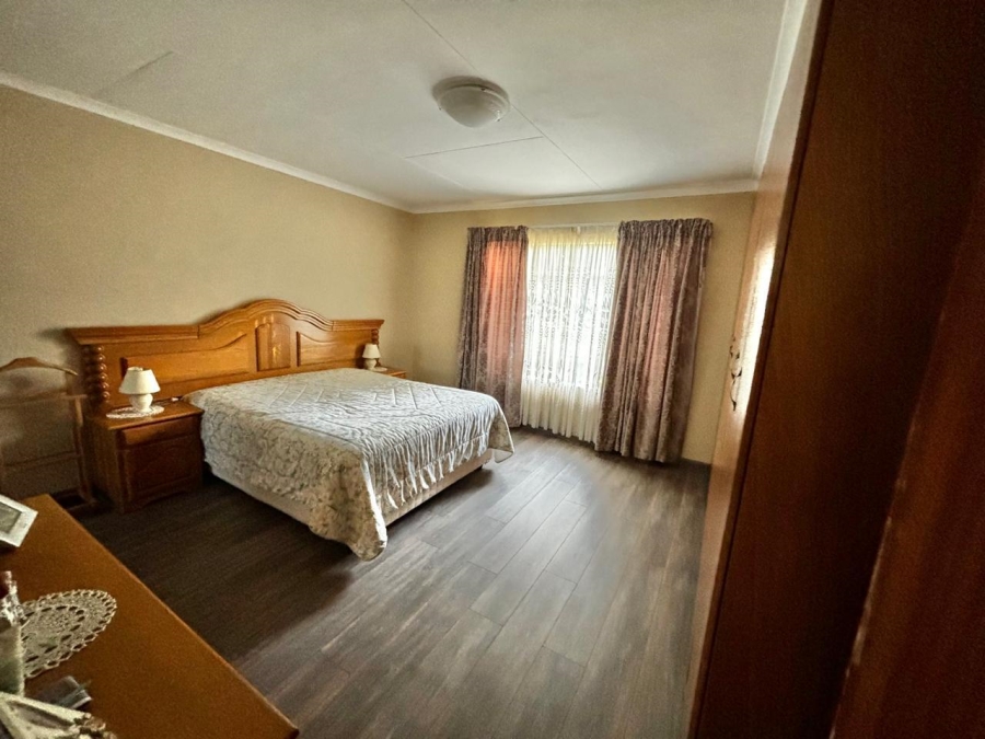 7 Bedroom Property for Sale in Trichardt Mpumalanga