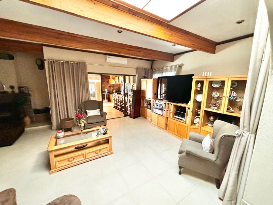 7 Bedroom Property for Sale in Trichardt Mpumalanga