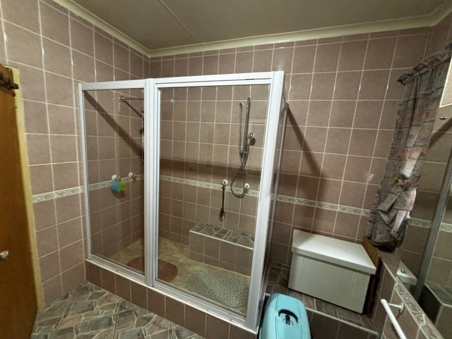 7 Bedroom Property for Sale in Trichardt Mpumalanga