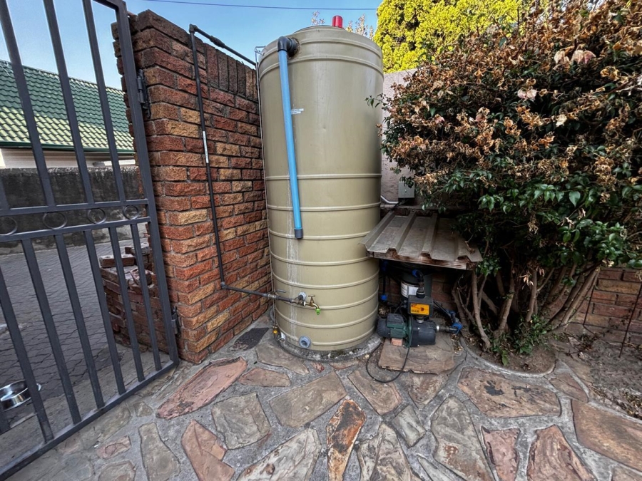 7 Bedroom Property for Sale in Trichardt Mpumalanga