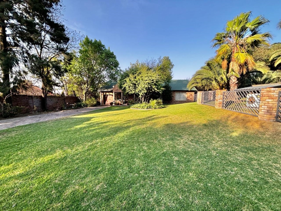 7 Bedroom Property for Sale in Trichardt Mpumalanga