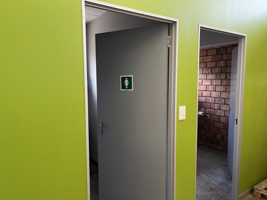 To Let Commercial Property for Rent in West Acres Mpumalanga