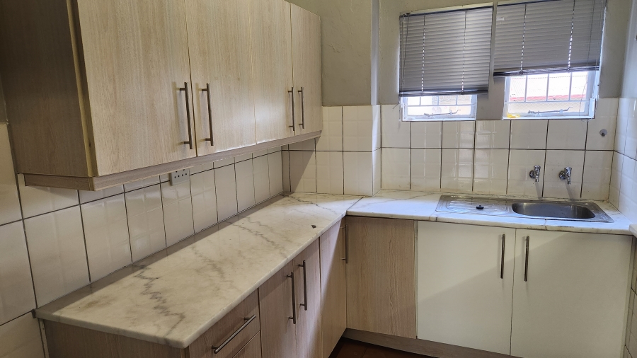 To Let Commercial Property for Rent in White River Mpumalanga