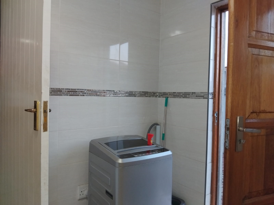 5 Bedroom Property for Sale in Reyno Ridge Mpumalanga