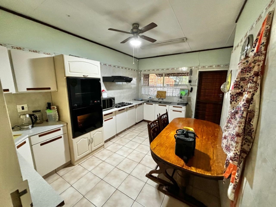 5 Bedroom Property for Sale in Secunda Mpumalanga