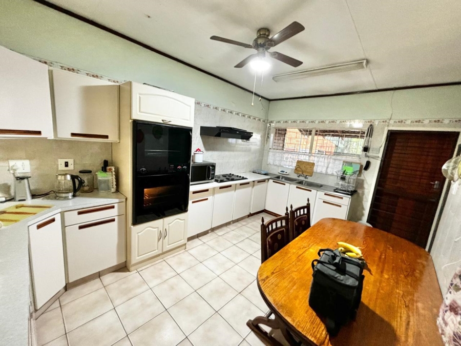 5 Bedroom Property for Sale in Secunda Mpumalanga