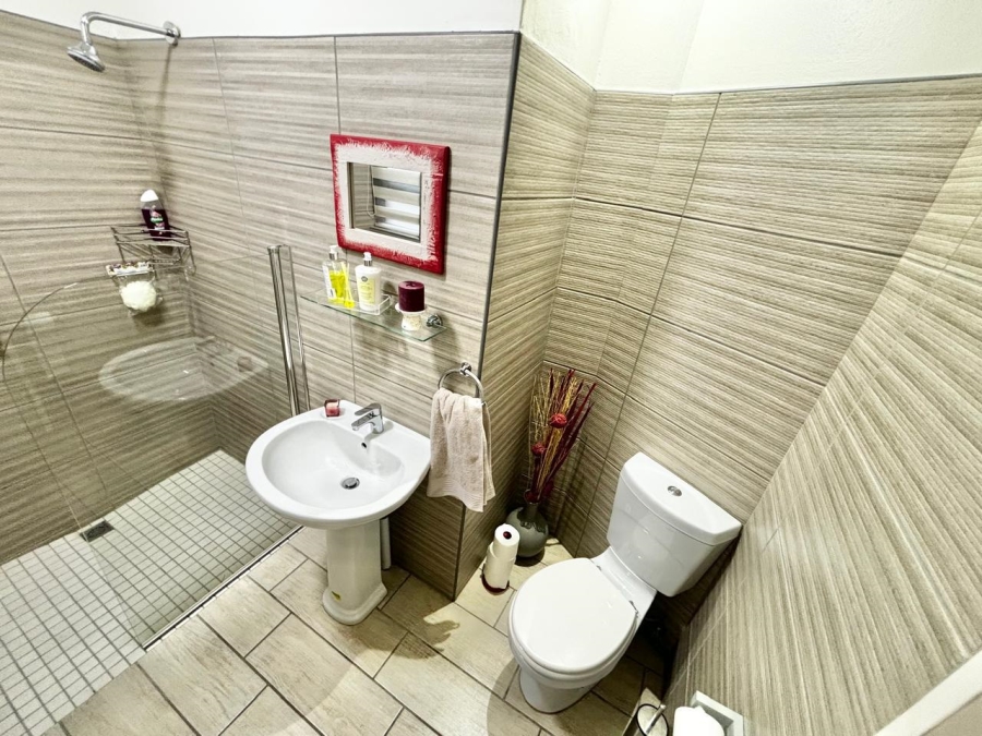 5 Bedroom Property for Sale in Secunda Mpumalanga