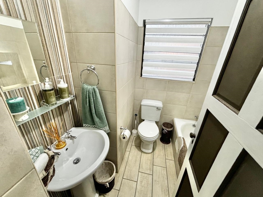 5 Bedroom Property for Sale in Secunda Mpumalanga