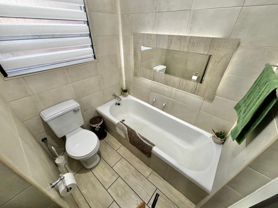 5 Bedroom Property for Sale in Secunda Mpumalanga