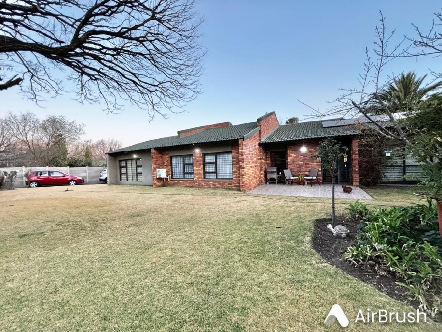 5 Bedroom Property for Sale in Secunda Mpumalanga