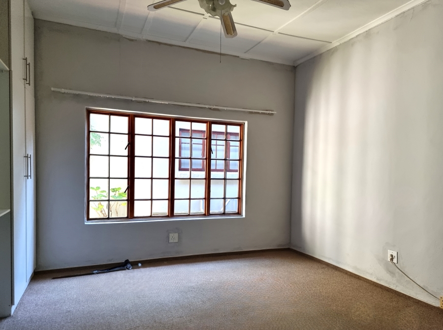 8 Bedroom Property for Sale in White River Ext 9 Mpumalanga