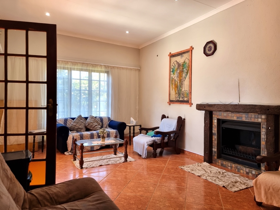 8 Bedroom Property for Sale in White River Ext 9 Mpumalanga