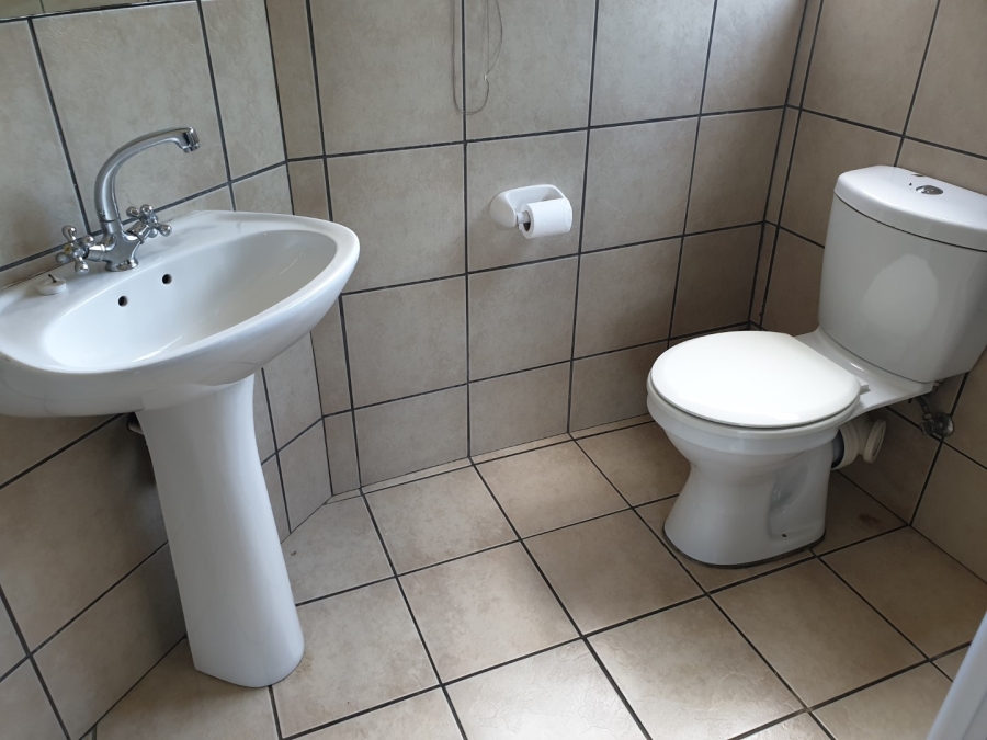 2 Bedroom Property for Sale in White River Ext 18 Mpumalanga