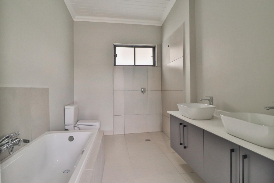 3 Bedroom Property for Sale in The Rest Nature Estate Mpumalanga