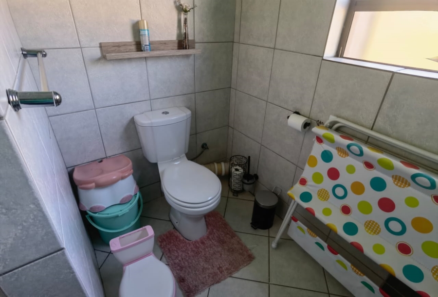 2 Bedroom Property for Sale in Stonehenge Mpumalanga
