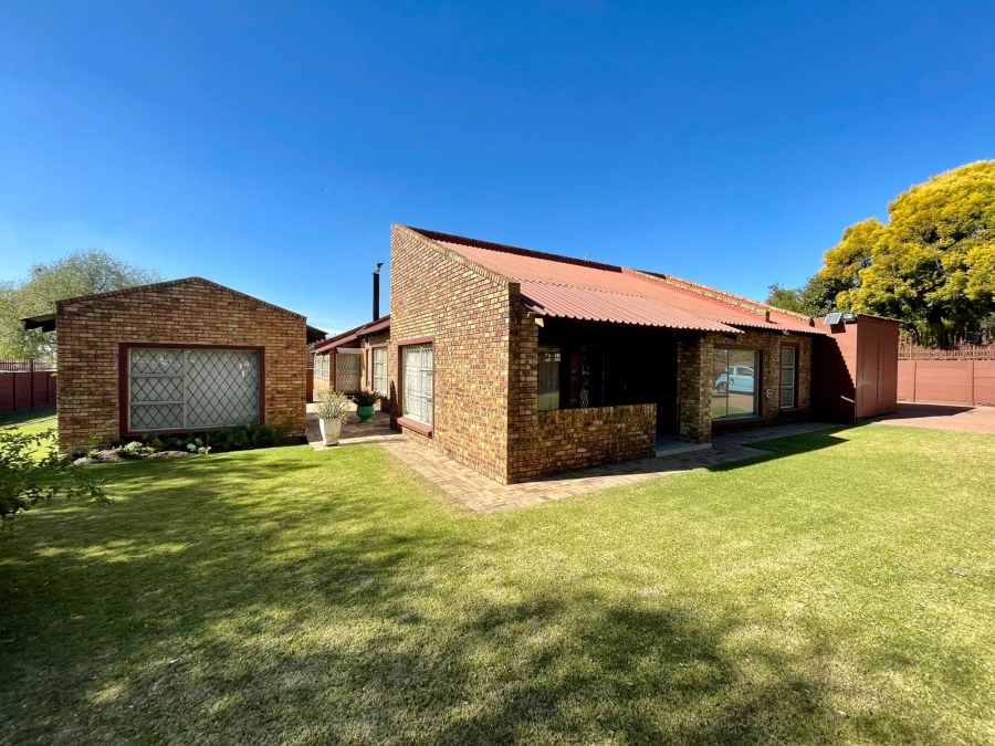 4 Bedroom Property for Sale in Trichardt Mpumalanga