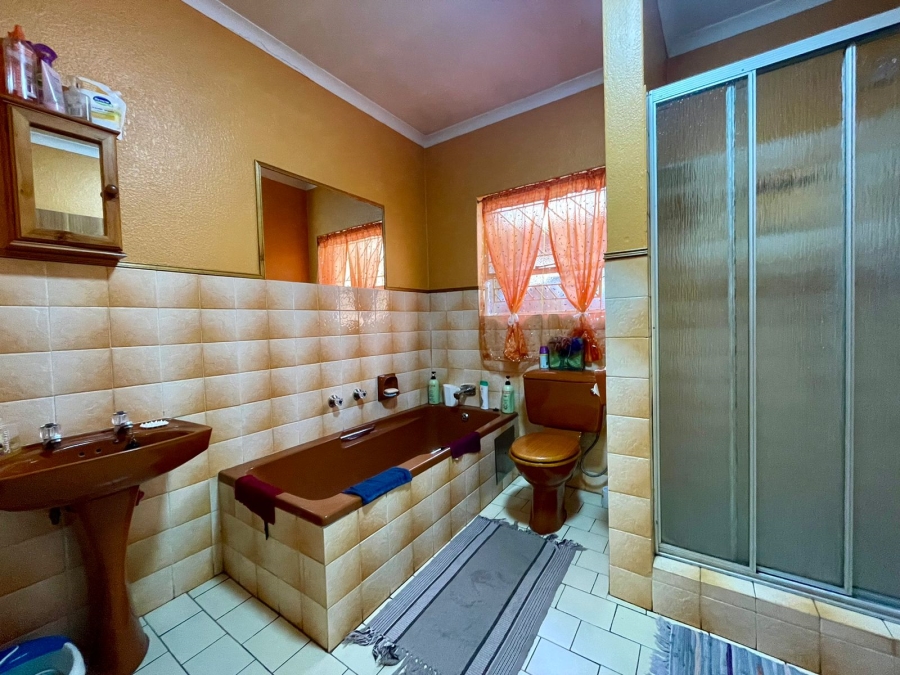 4 Bedroom Property for Sale in Trichardt Mpumalanga