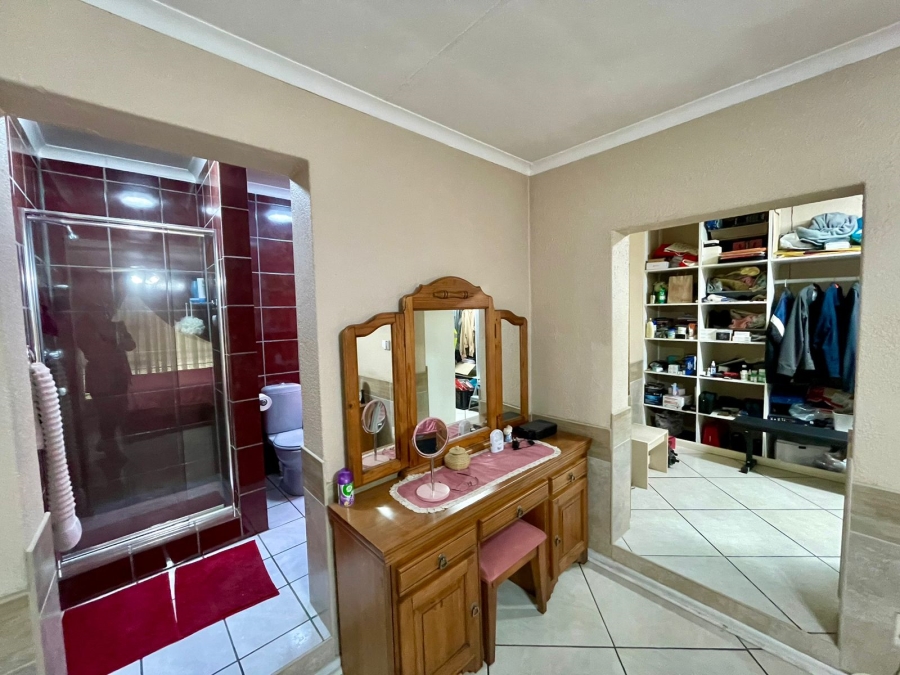 4 Bedroom Property for Sale in Trichardt Mpumalanga