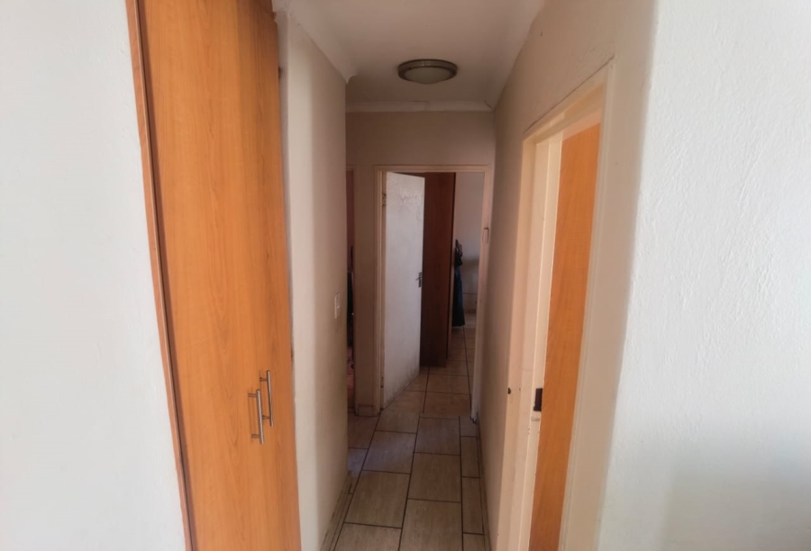 4 Bedroom Property for Sale in Kamagugu Mpumalanga