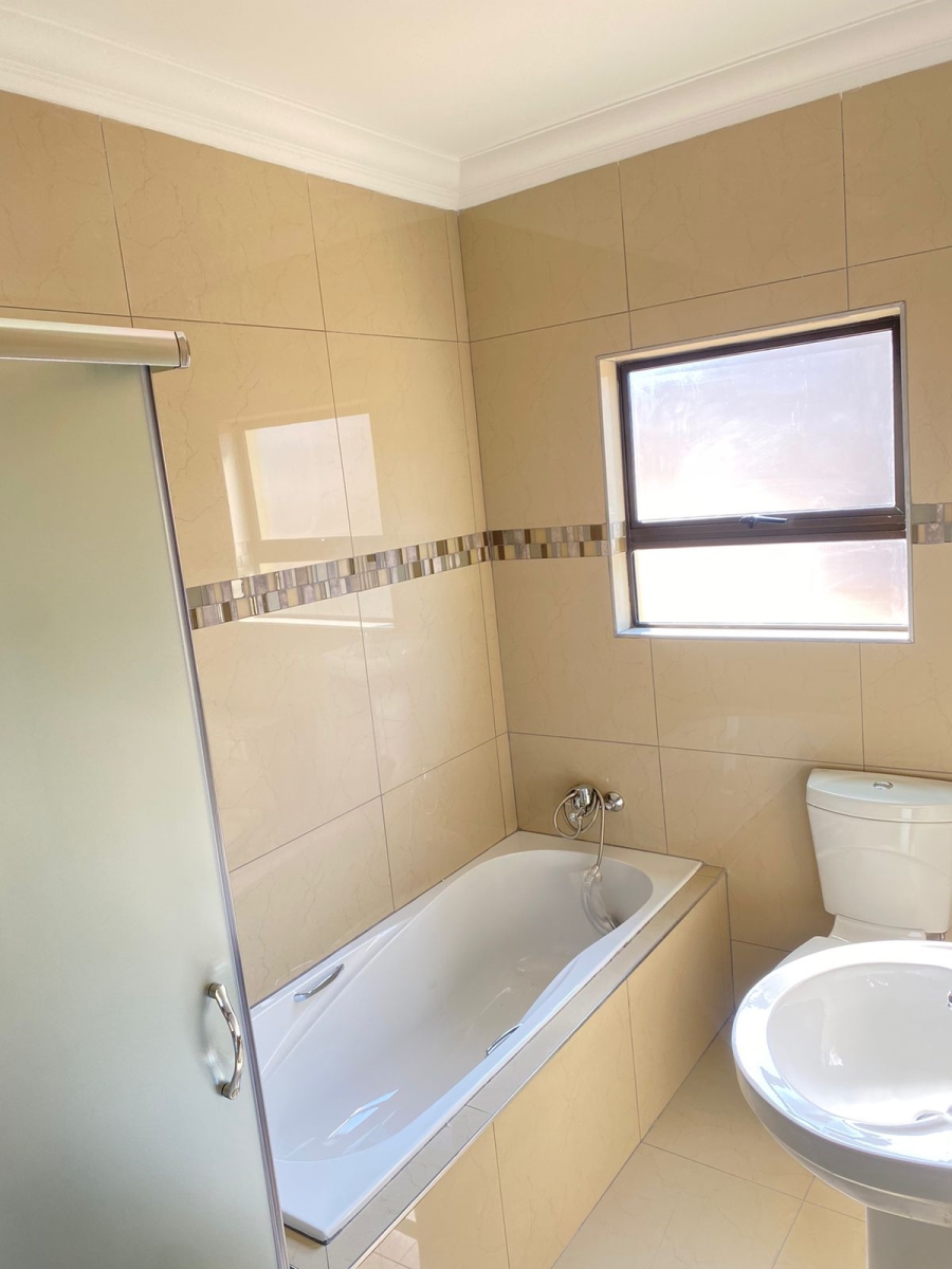 3 Bedroom Property for Sale in Karino Mpumalanga