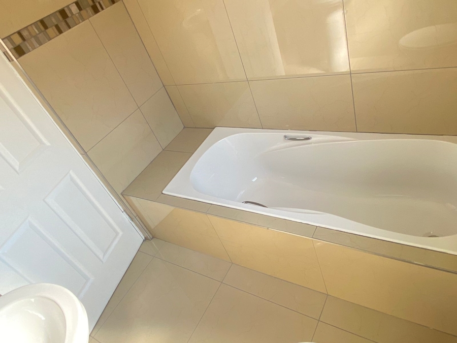 3 Bedroom Property for Sale in Karino Mpumalanga