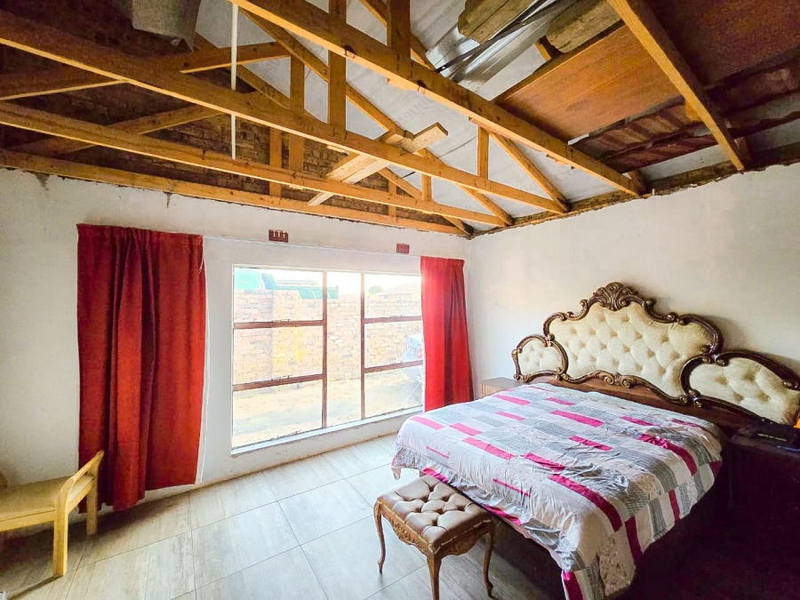 4 Bedroom Property for Sale in Pine Ridge Mpumalanga